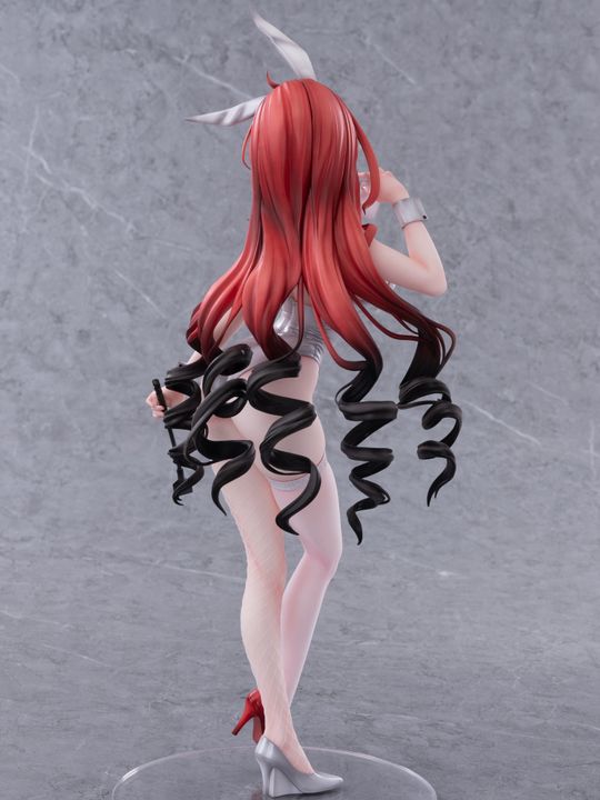PVC Figure 1/4 Bunny Girl Velvet - Standard Edition Ver. Illustration by FymriE